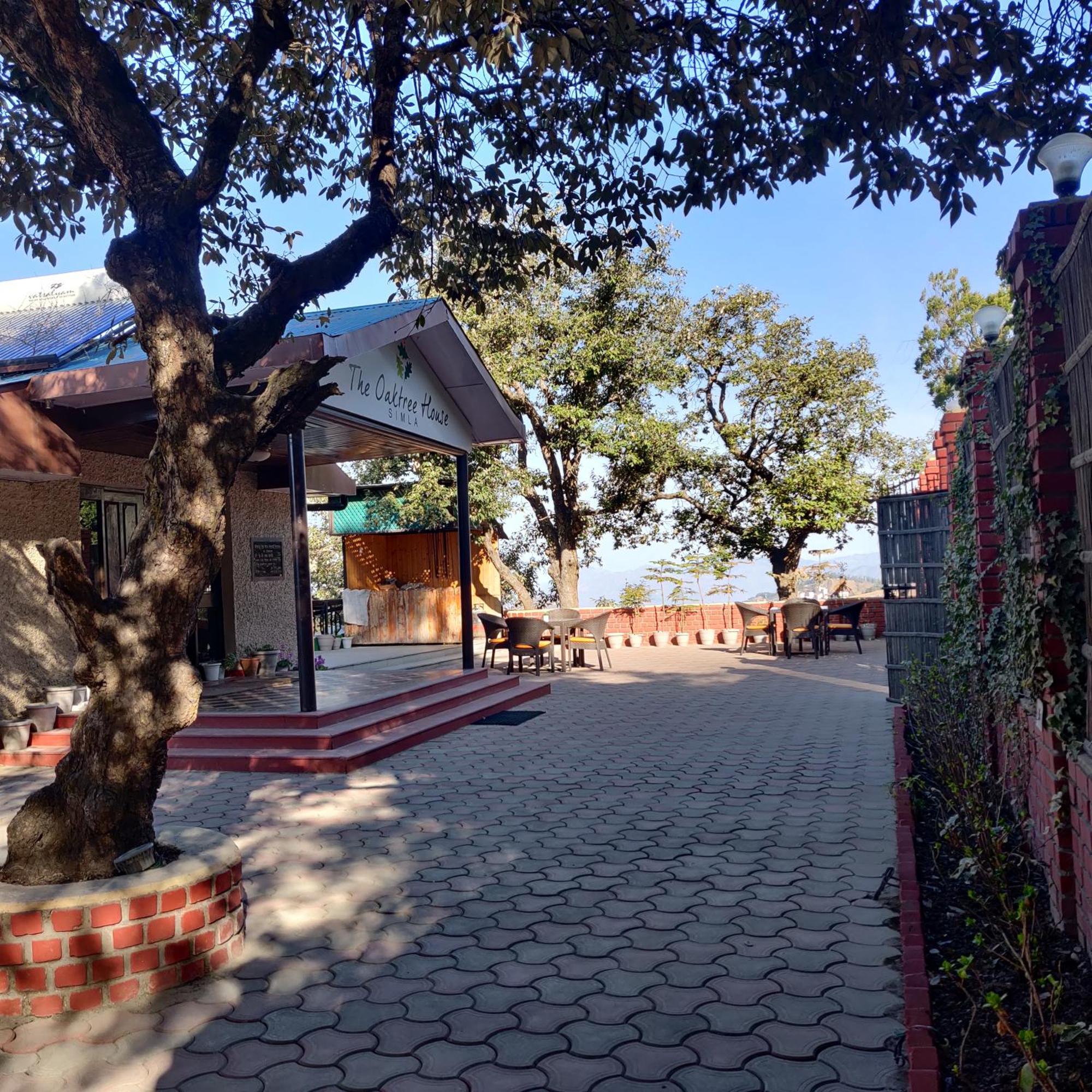 The Oaktree House Shimla Exterior foto