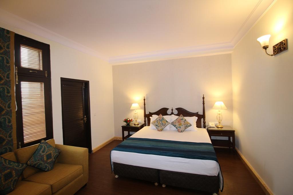 The Oaktree House Shimla Exterior foto